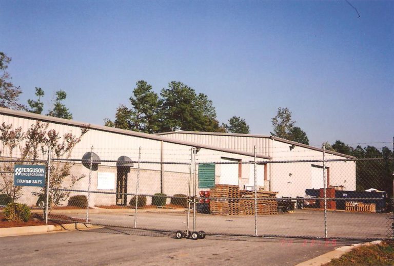 Commercial & Industrial steel building by Universal Steel of America
