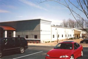 roadside parking 300x201 - Commercial Metal Buildings & Prefab Warehouses