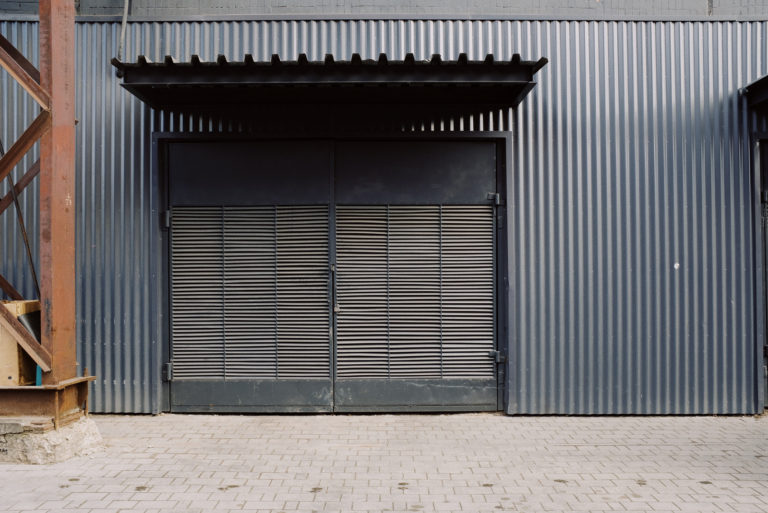 Commercial & Industrial steel building by Universal Steel of America