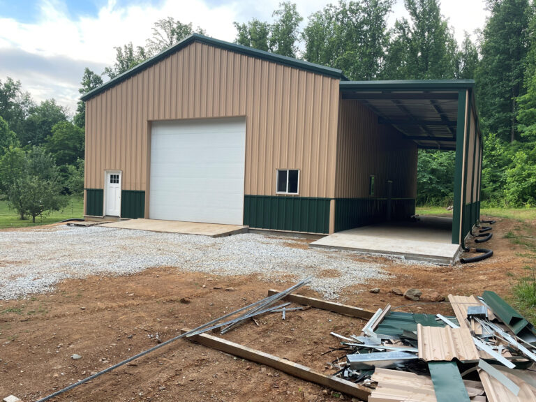 Residential steel building by Universal Steel of America