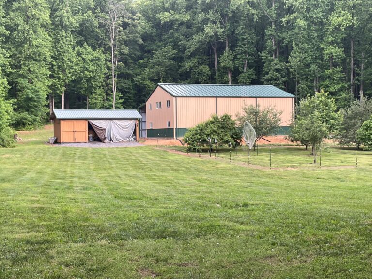Residential steel building by Universal Steel of America